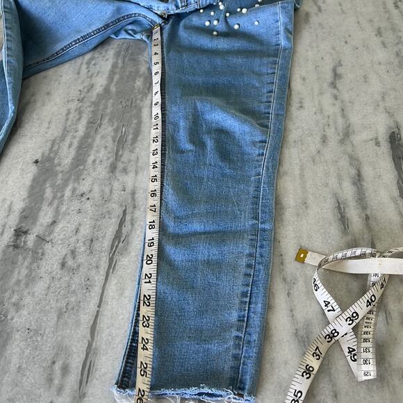 Denim Blvd Los Angeles Blue Stretch Denim Ankle Jeans Pearl Embellished Size 5 - Picture 10 of 11